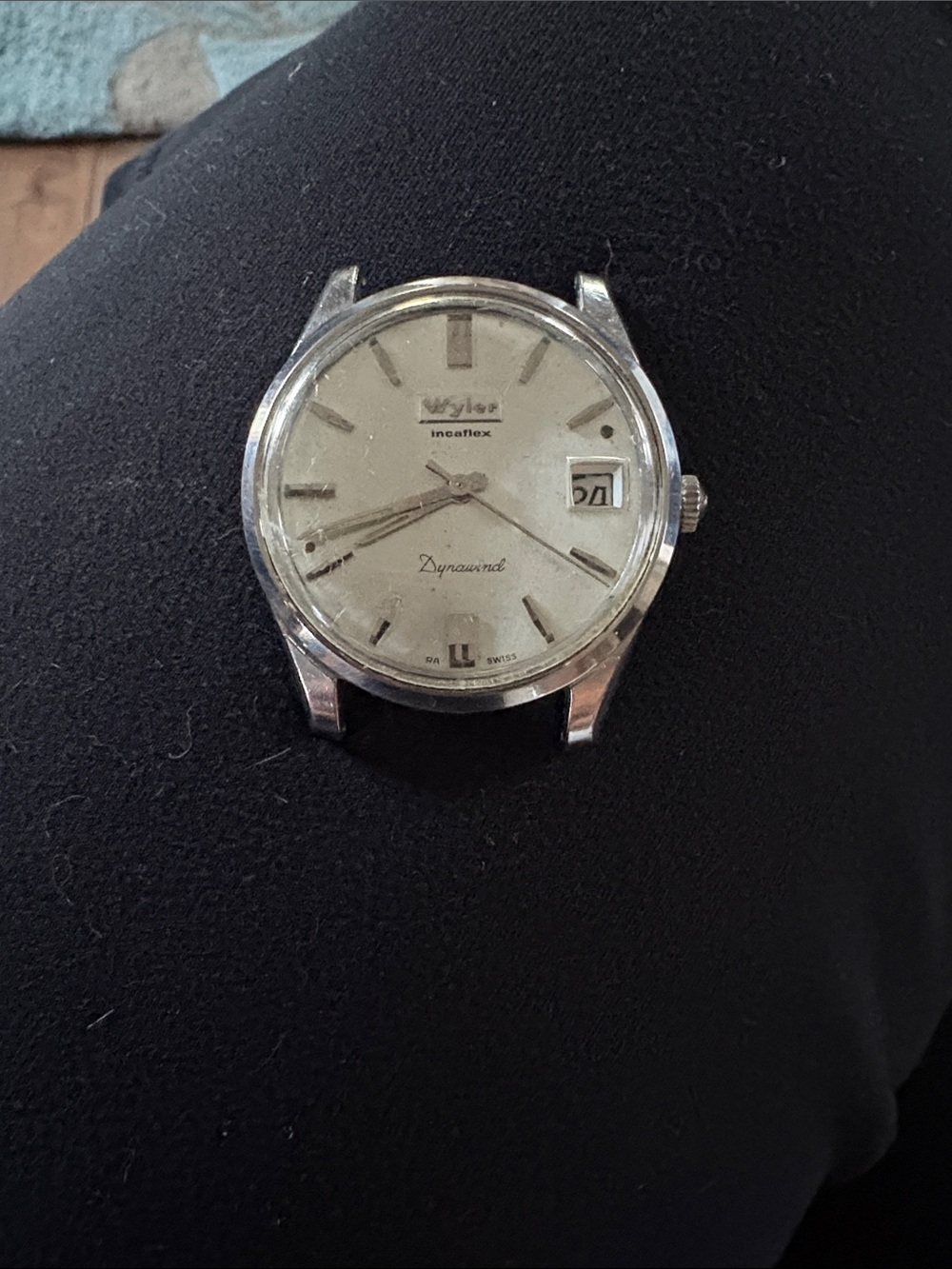 Classic Silver Men's Watch Case - Stainless Look